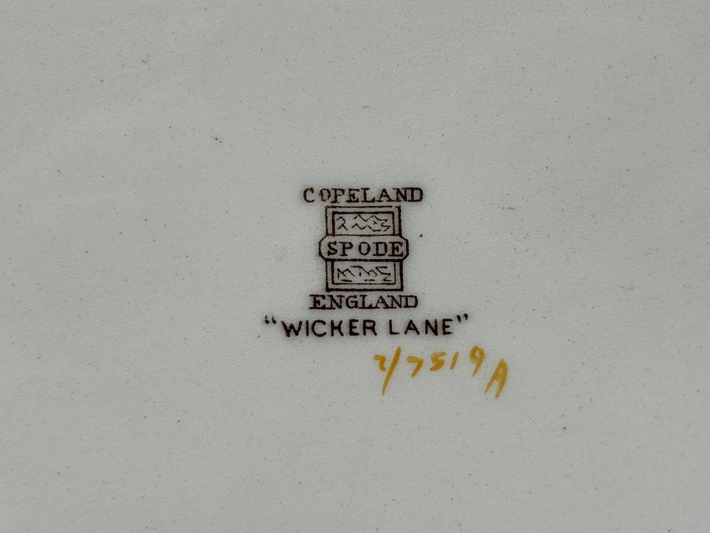 コープランド・スポード社、「ウィッカー・レーン」シリーズのサービングプラッター(オーバル)|1933〜1969年頃