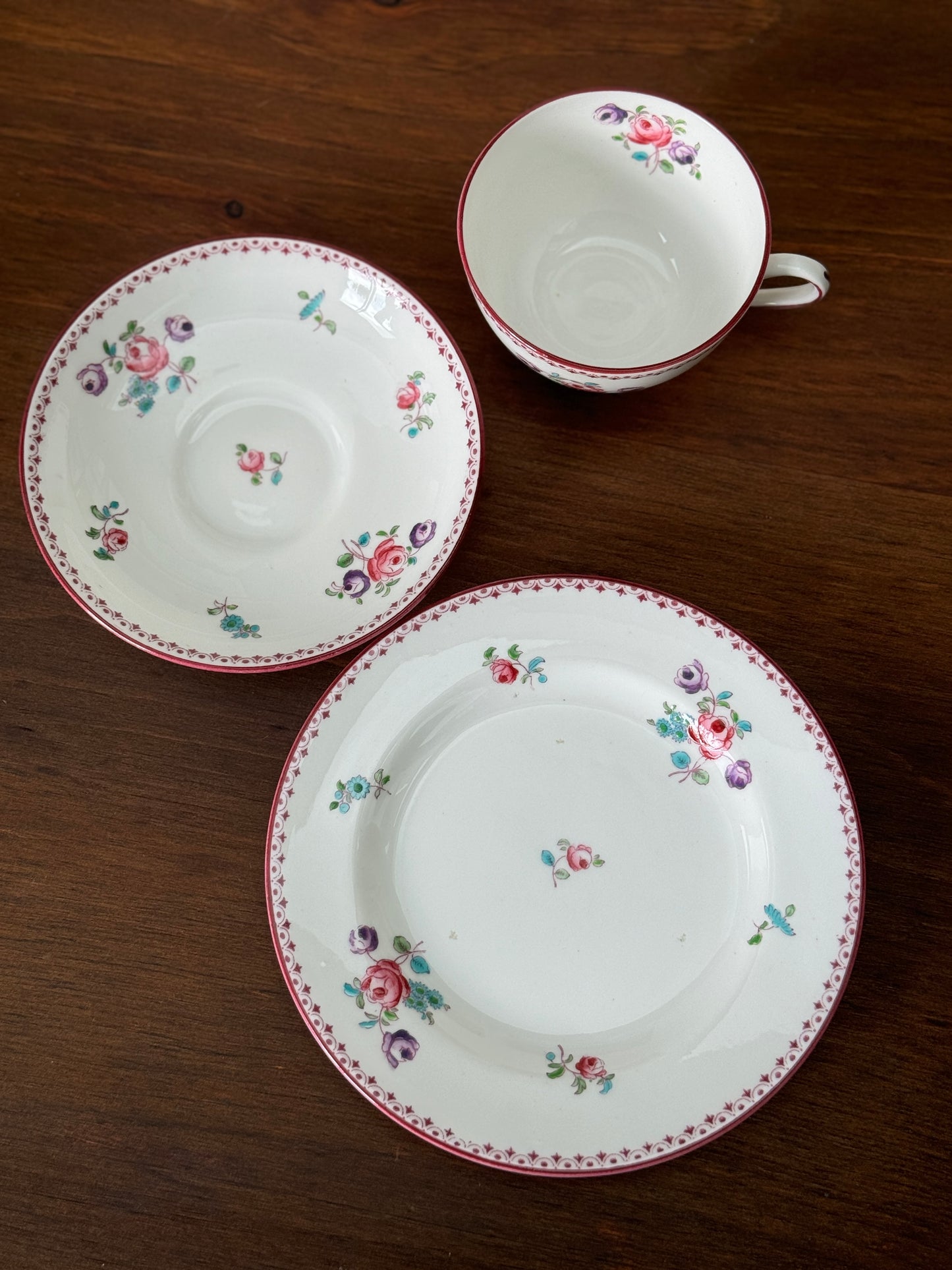 Victorian Teacup Trio - Hawkins in Henley on Thames