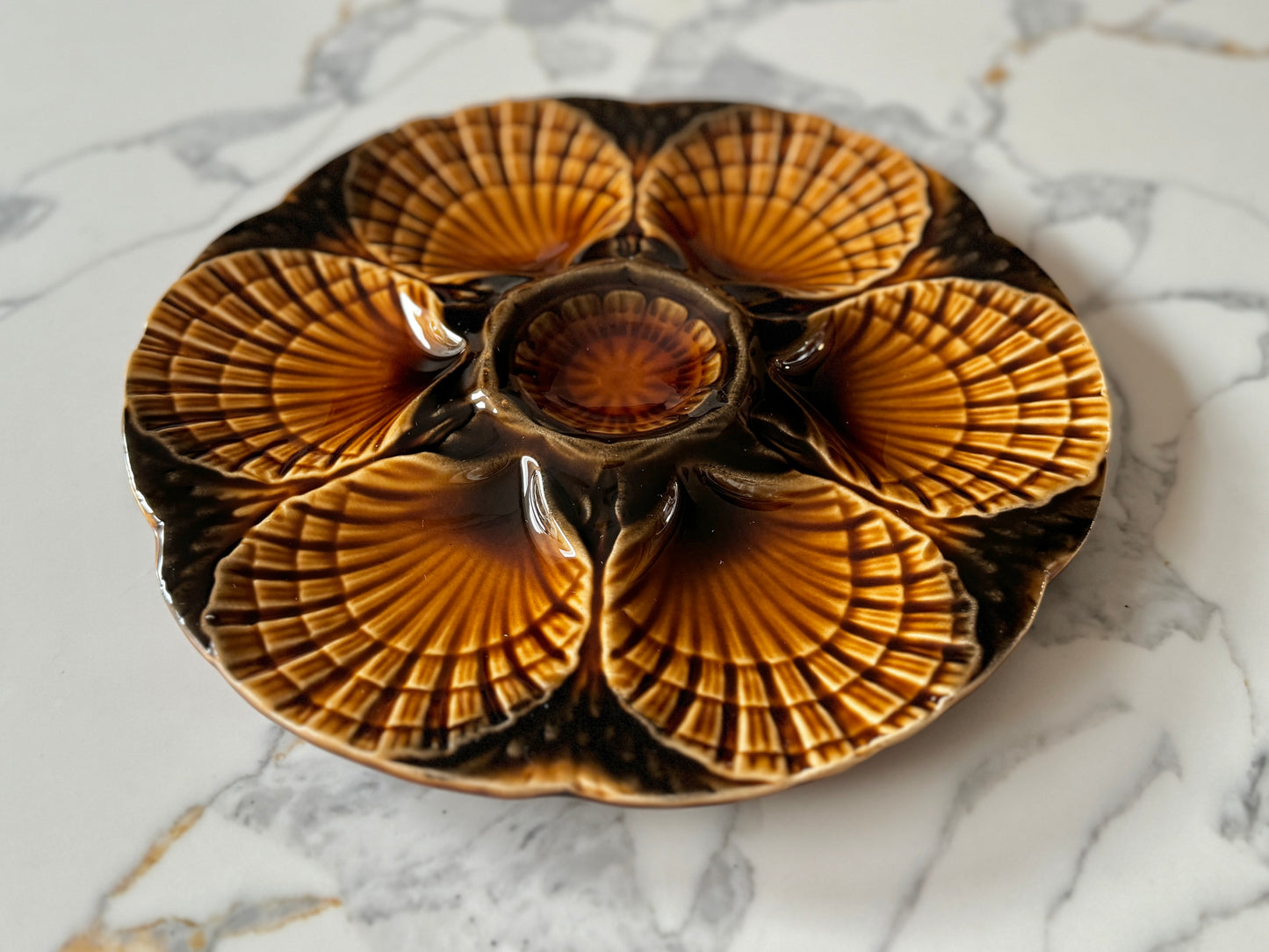 Vintage French Sarreguemines Faience Oyster Plates with Scalloped Edge – Last Two (Bundle Offer £30)