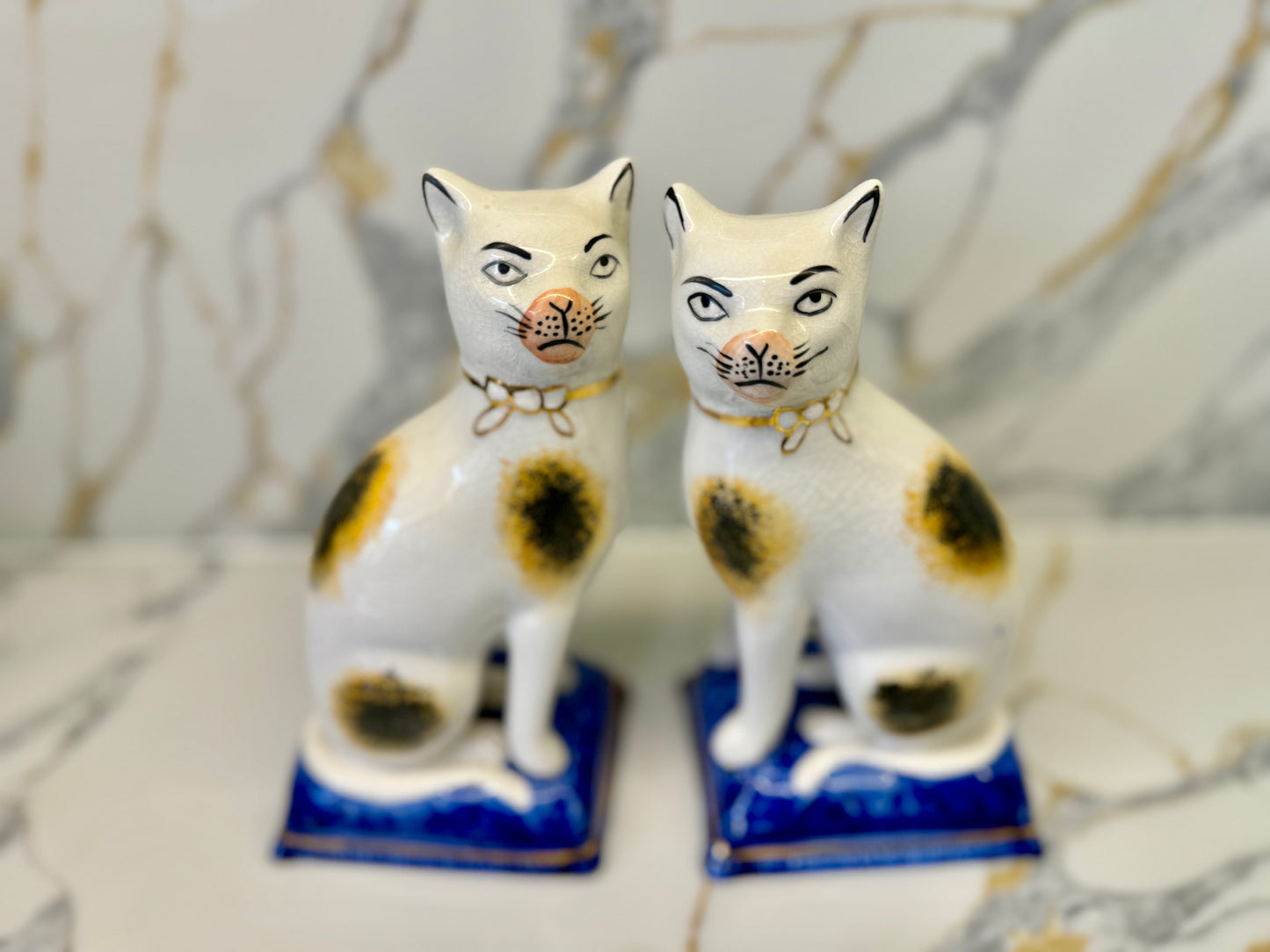 ヴィンテージ スタッフォードシャーキャット|まゆ毛 & ピンクのマズル(大きめ、18.5cm) マイ・ハッピー・ロンドン・ホーム