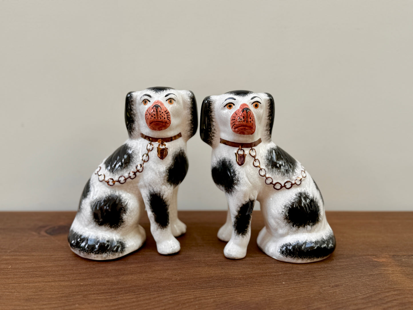 Pair of Staffordshire Ware Dogs by William Kent | Black & White 17cm tall, c.1940s–50s