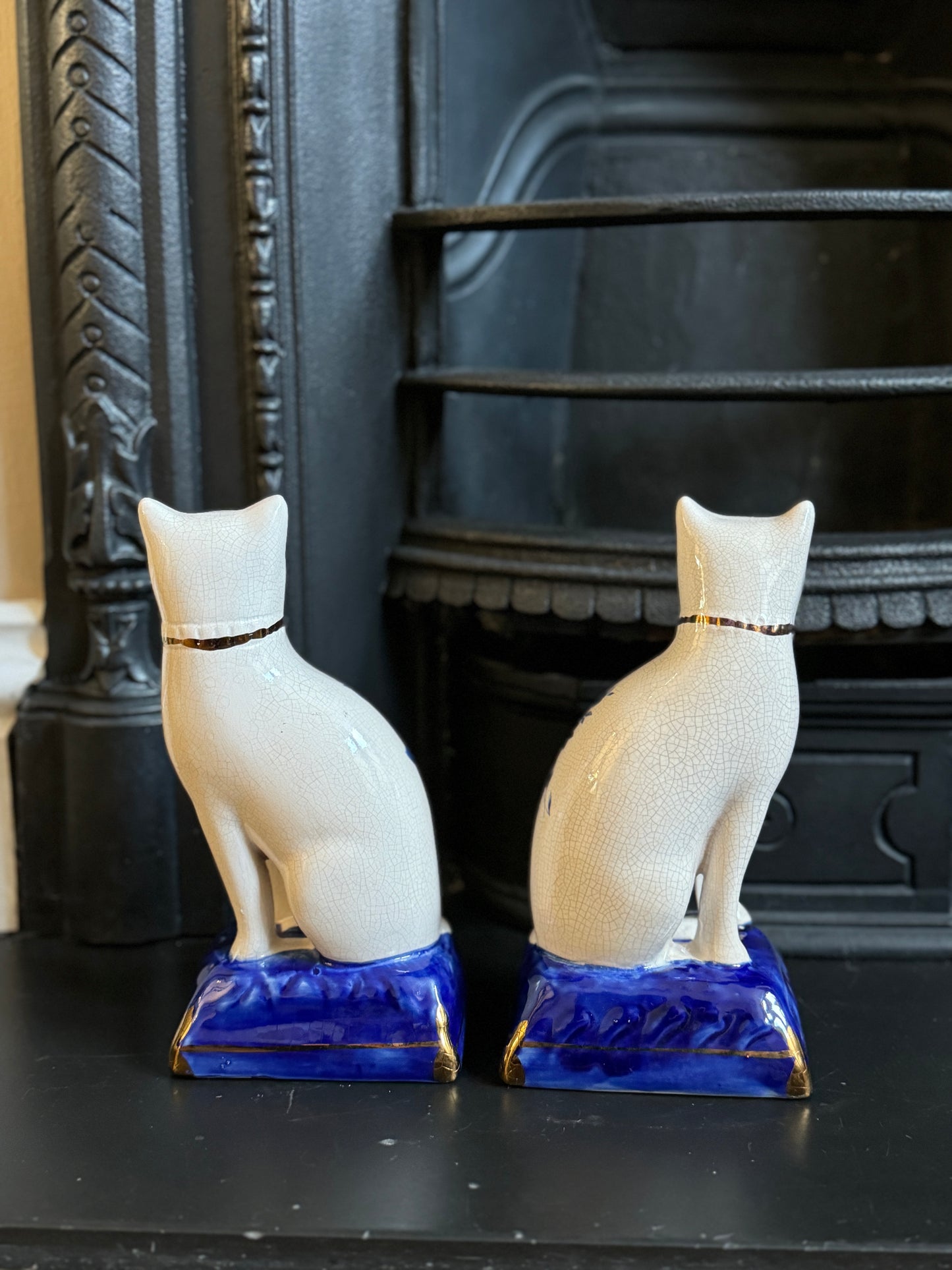 Pair of Vintage Staffordshire Cats on Blue Cushions with Rare Floral Pattern | 18.5cm