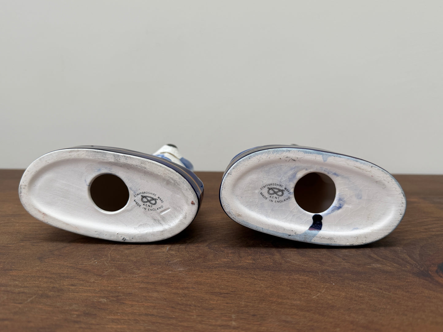 ヴィンテージ、スタッフォードシャードッグ、母犬と子犬|青い花柄|1940〜1950年代頃