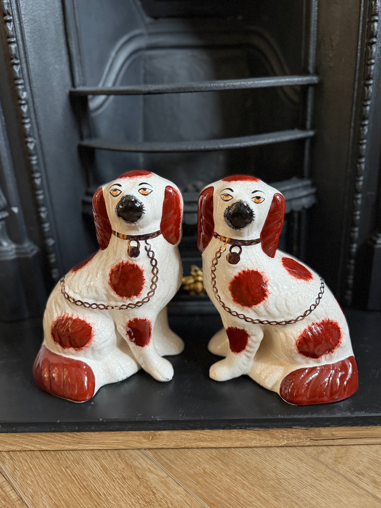 ウィリアム・ケント社、スタッフォードシャードッグのペア | 赤茶色の柄、1940〜1950年代頃