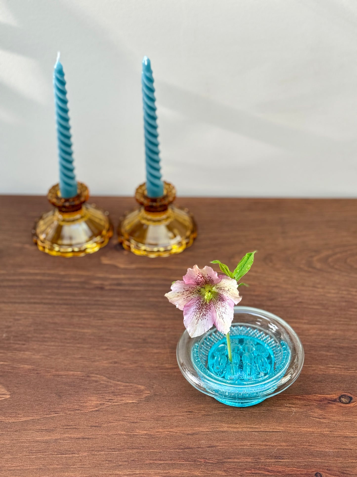 Vintage Geo. Davidson & Co. Pressed Glass Vase with Rolled Edge & Flower Frog, Blue