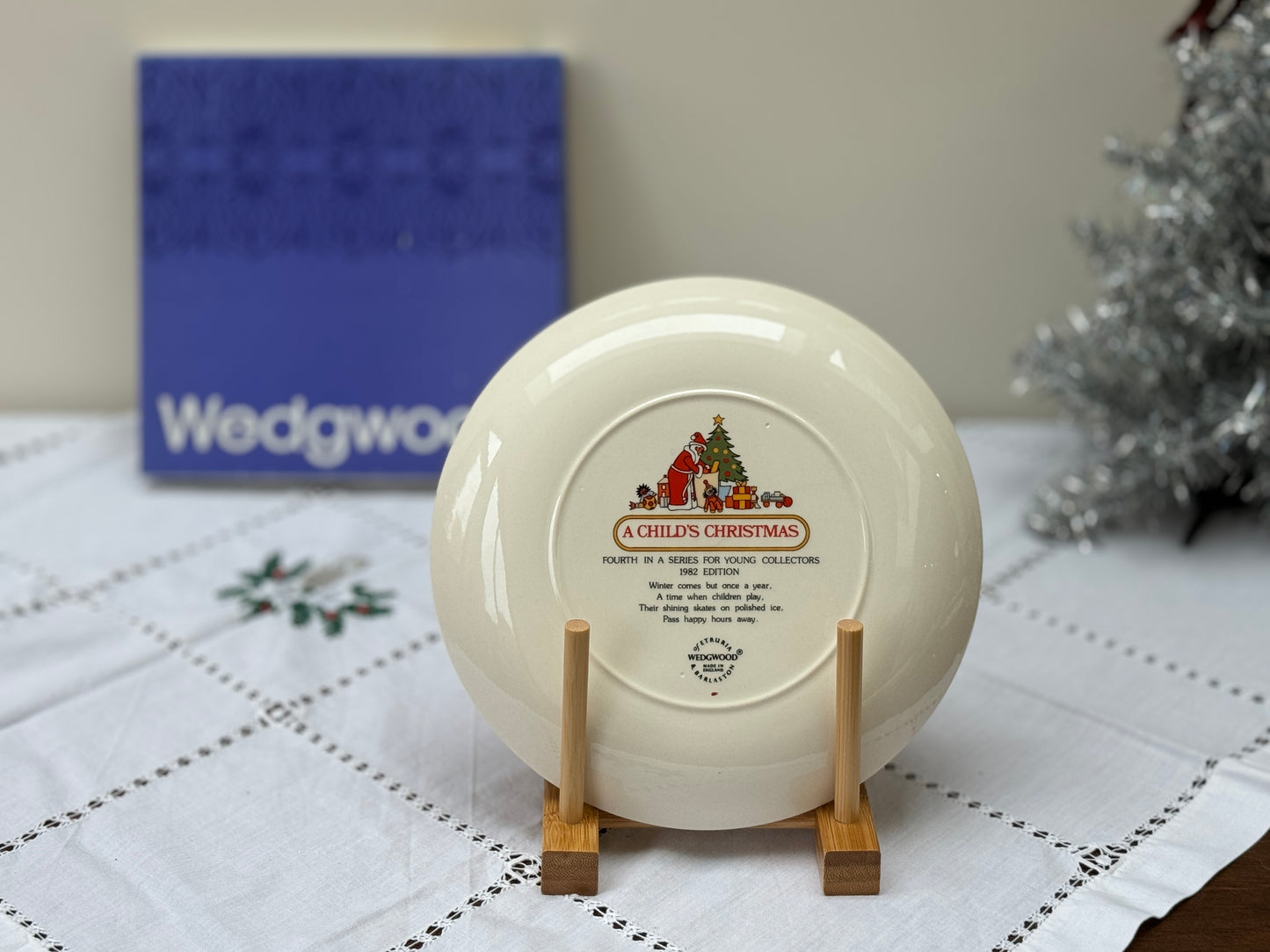 Wedgwood of Etruria & Barlaston 'A Child's Christmas' Decorative Plate, 1982, in Original Box