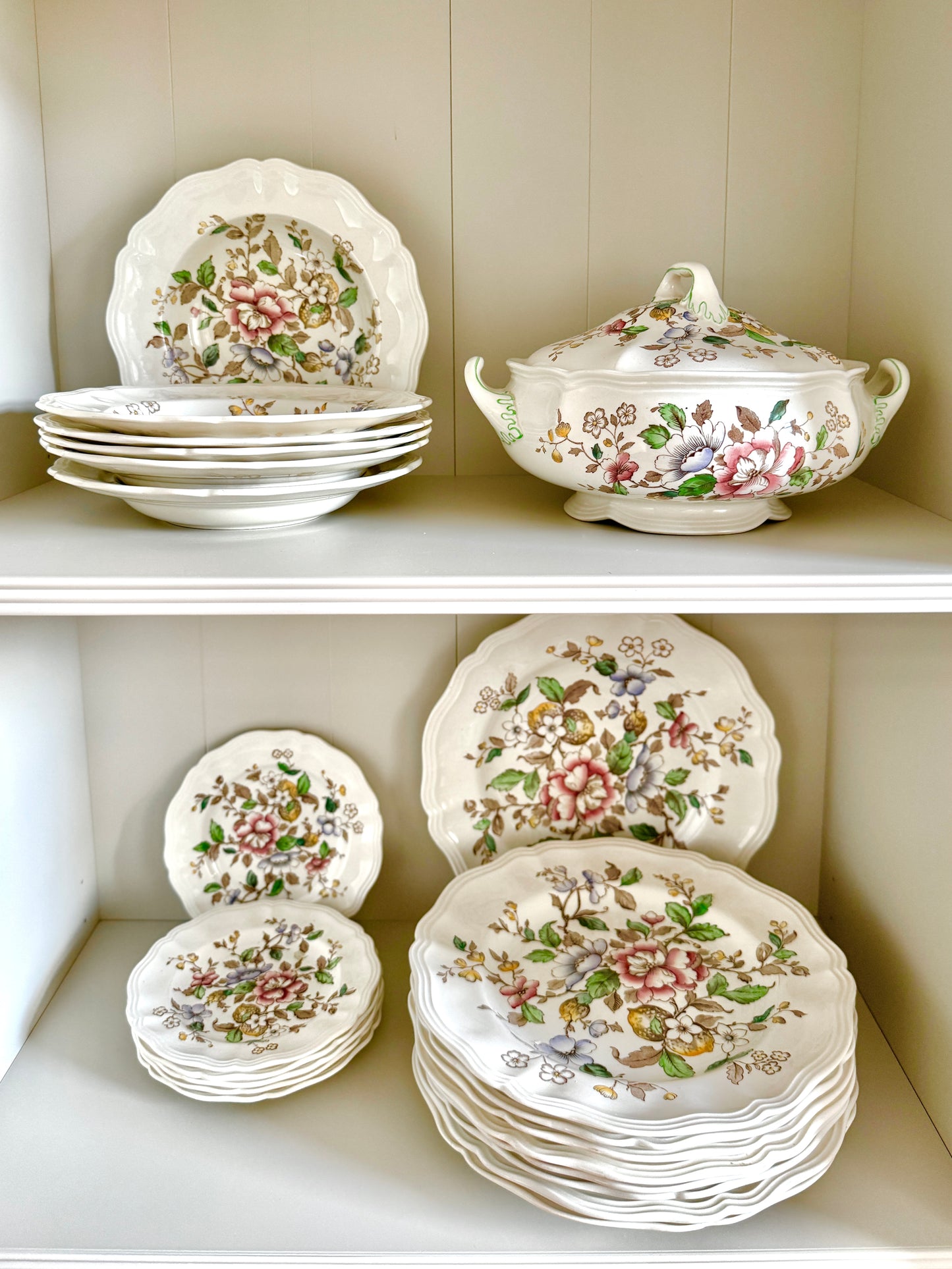 Royal Doulton 'Monmouth' Tableware Set - Scalloped Rims, 1950s-A set of tableware-Royal Doulton-My Happy London Home