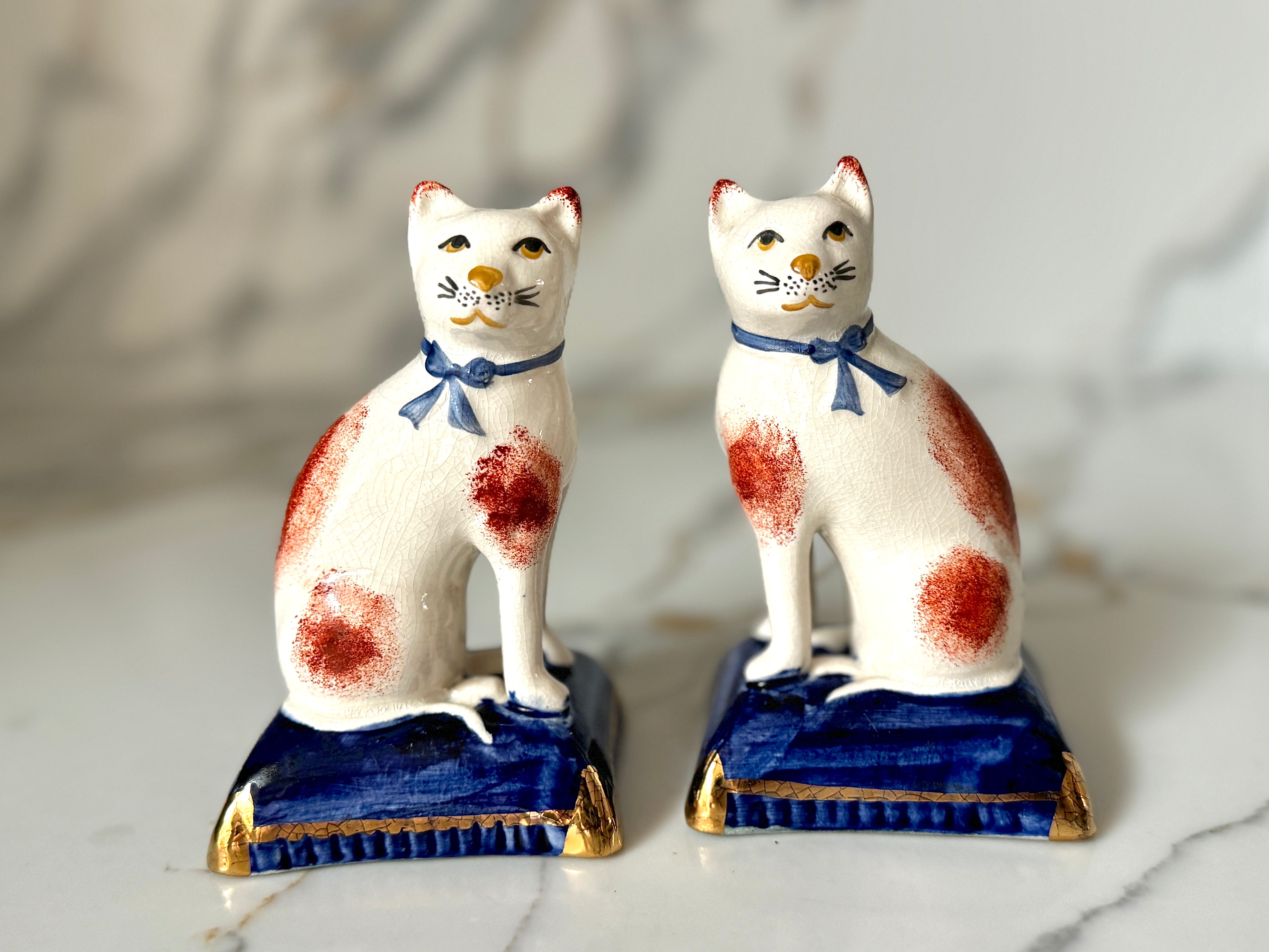 English vintage Staffordshire Cat Pair – My Happy London Home