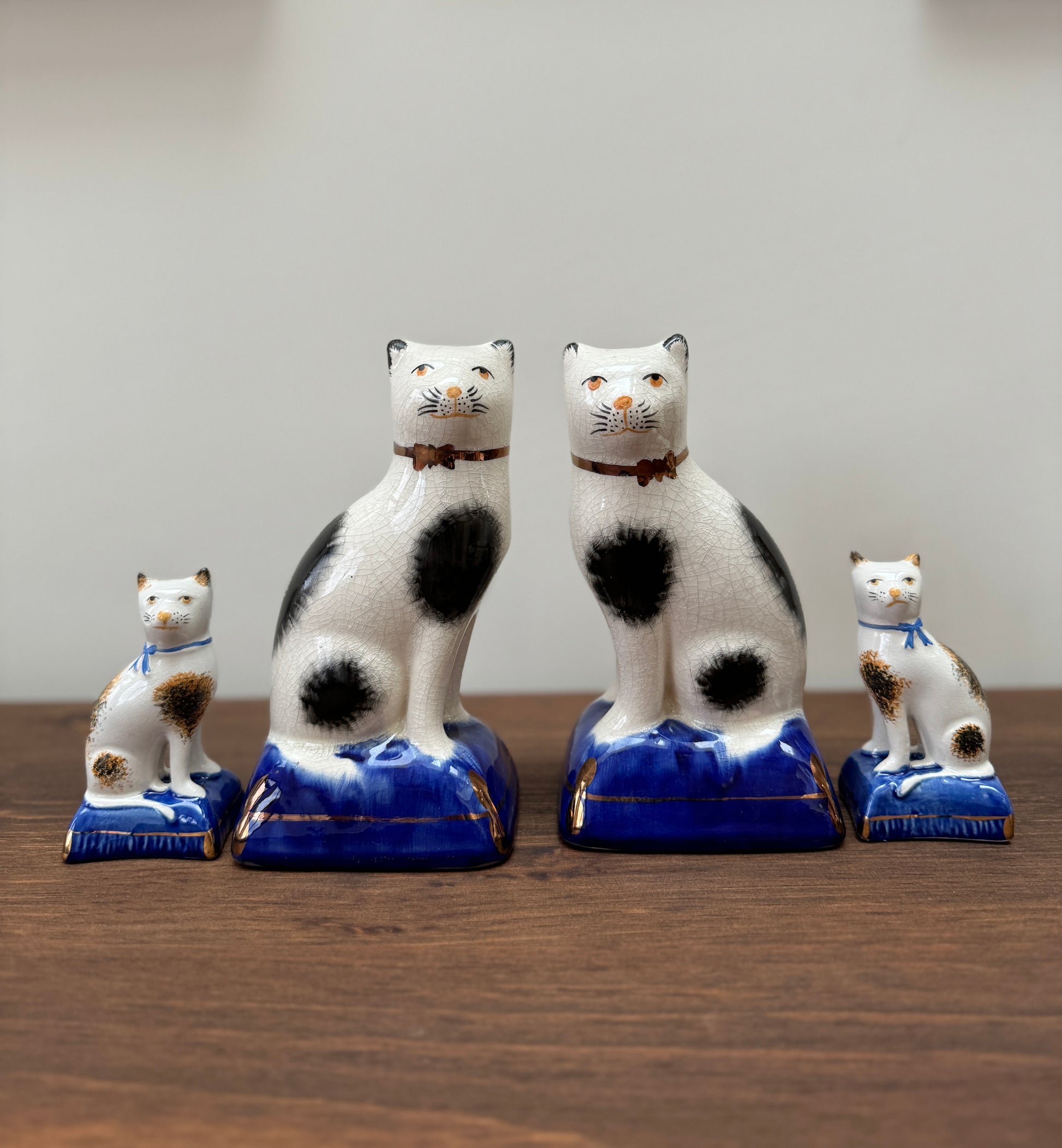 ヴィンテージ　アンティーク　スタッフォードシャーキャット　Vintage Antique Staffordshire Cats My Happy London Home マイ・ハッピー・ロンドン・ホーム　