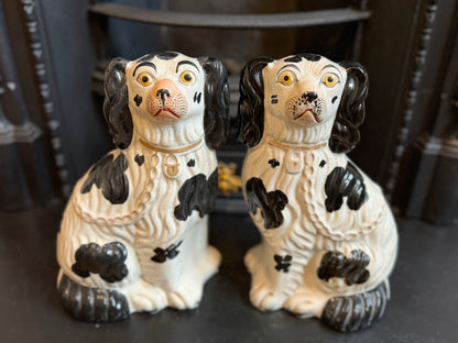 アンティーク、スタッフォードシャードッグ（スパニエル）ペア｜1850年頃