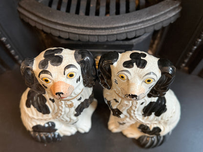 アンティーク、スタッフォードシャードッグ（スパニエル）ペア｜1850年頃