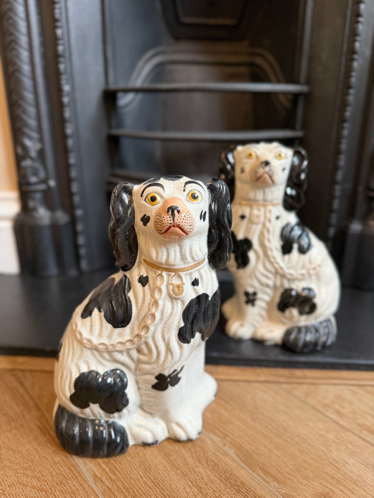 アンティーク、スタッフォードシャードッグ（スパニエル）ペア｜1850年頃