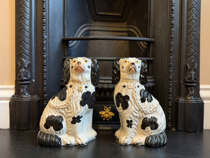 アンティーク、スタッフォードシャードッグ（スパニエル）ペア｜1850年頃