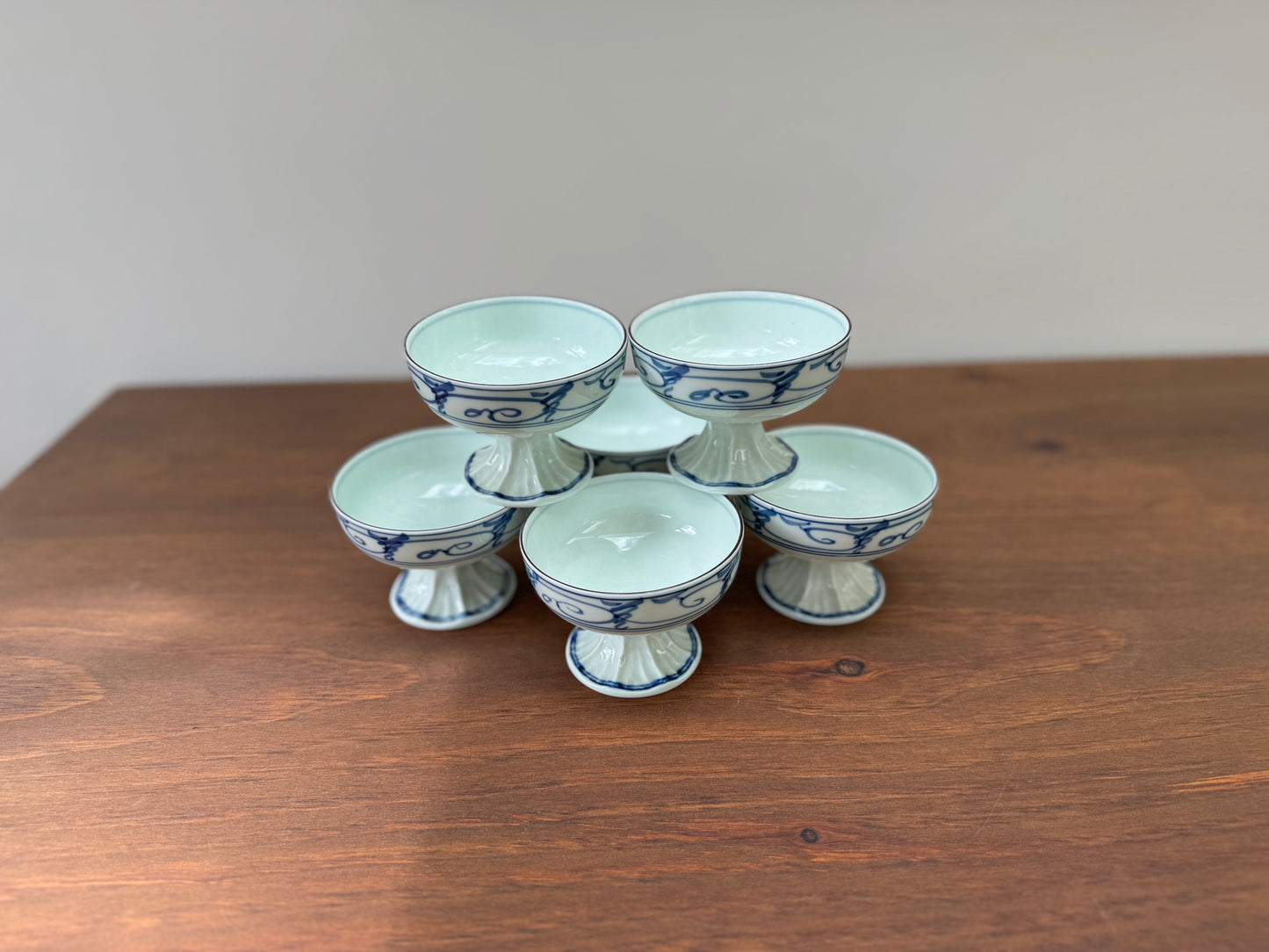 Vintage Japanese Aritayaki ‘Tengu’ Footed Bowls – Set of 6-Bowl-Aritayaki-My Happy London Home