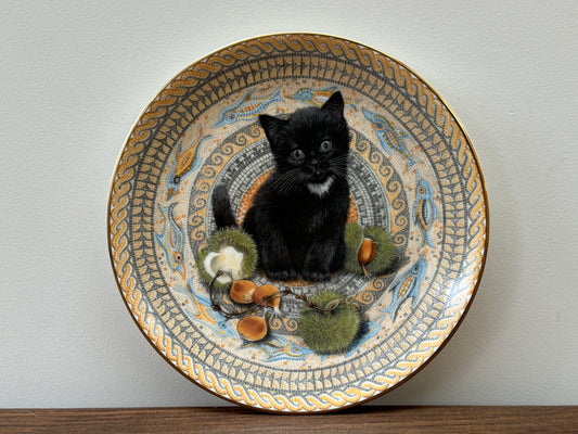 Aynsley ‘Meet My Kittens’ Plate by Lesley Anne Ivory - September - Gabrielle (Gabby), 1990-Plate-Aynsley-My Happy London Home