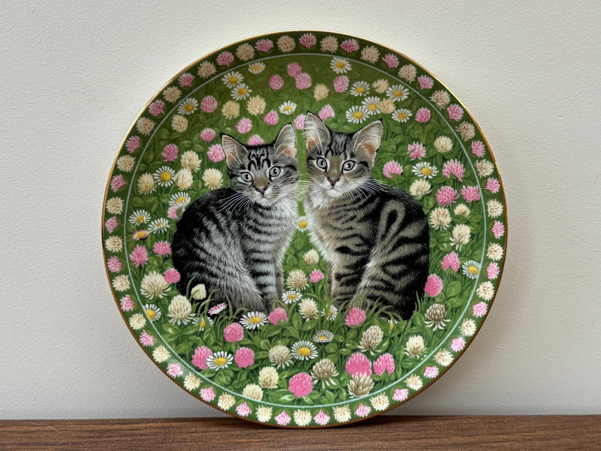 Aynsley ‘Meet My Kittens’ Plate by Lesley Anne Ivory - May - Muppet and Emu, 1990-Plate-Aynsley-My Happy London Home