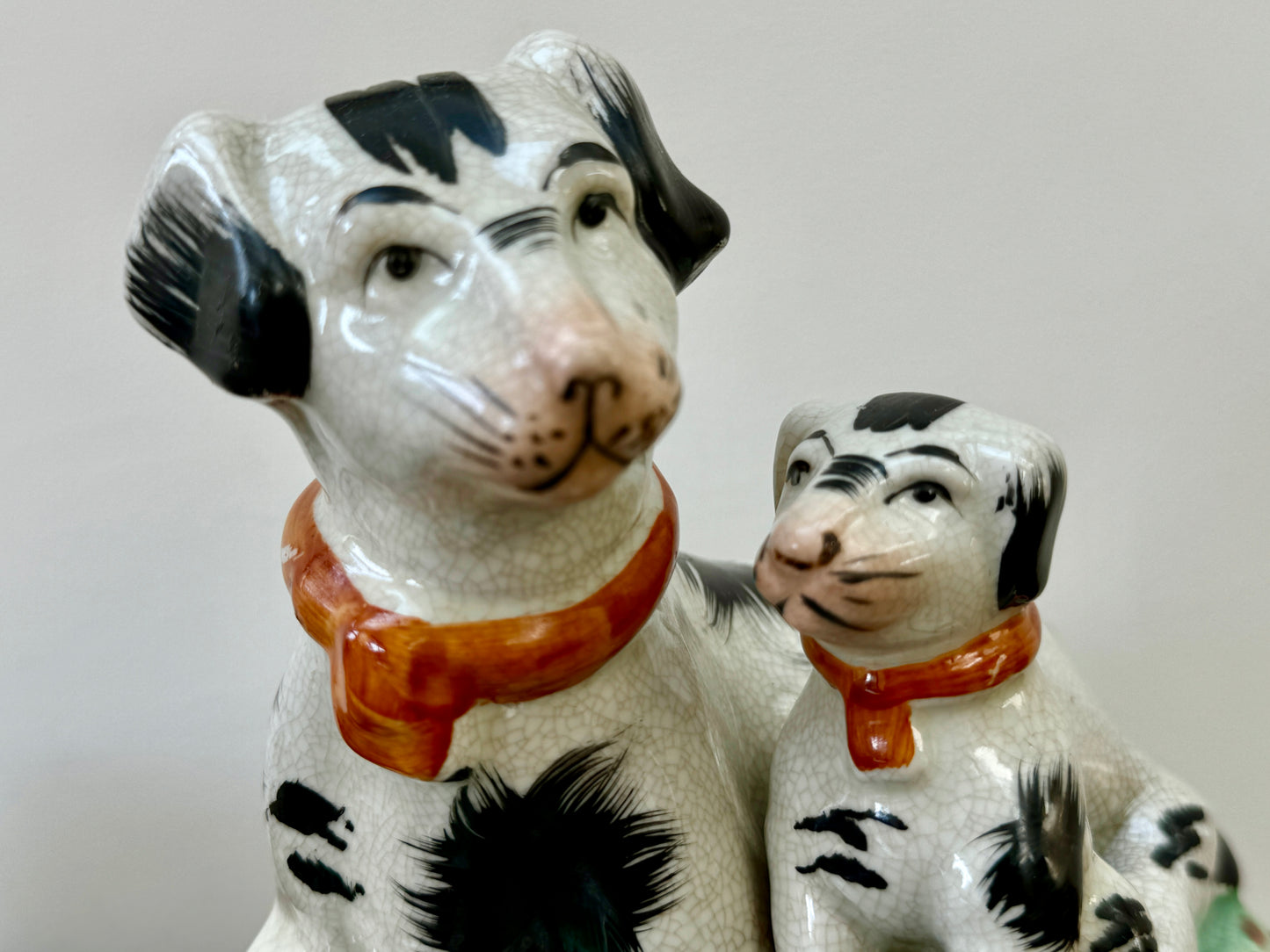 Rare Pair of Staffordshire Dogs with Puppies – Handpainted, Vintage Design