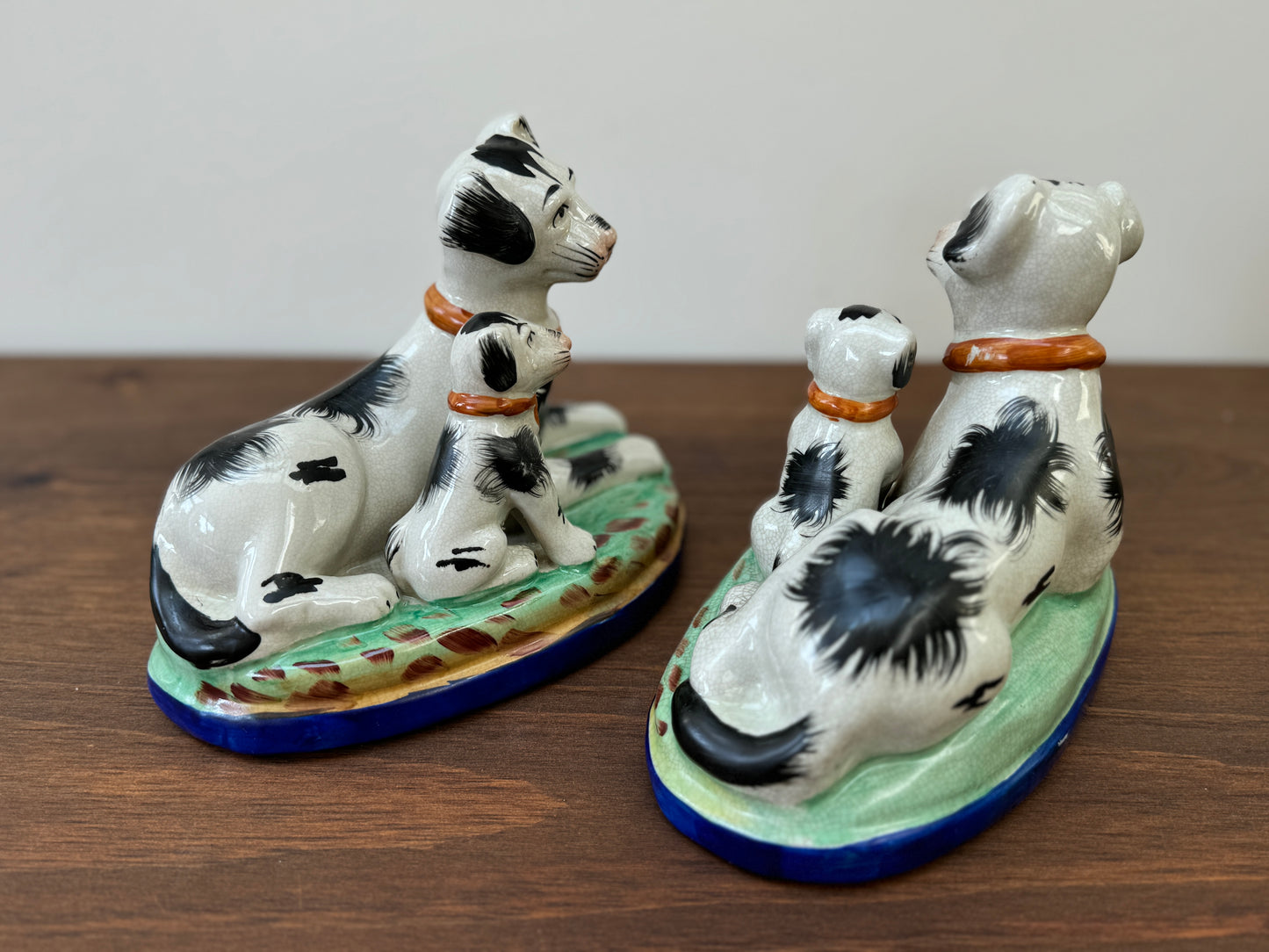 Rare Pair of Staffordshire Dogs with Puppies – Handpainted, Vintage Design