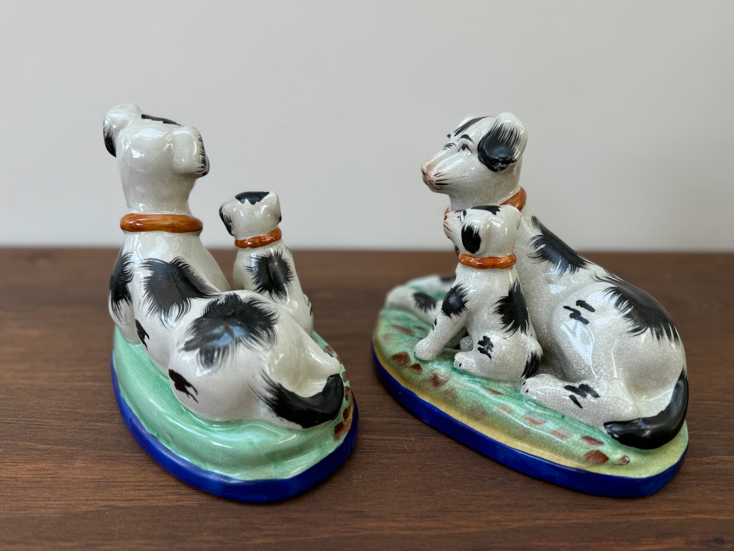 Rare Pair of Staffordshire Dogs with Puppies – Handpainted, Vintage Design