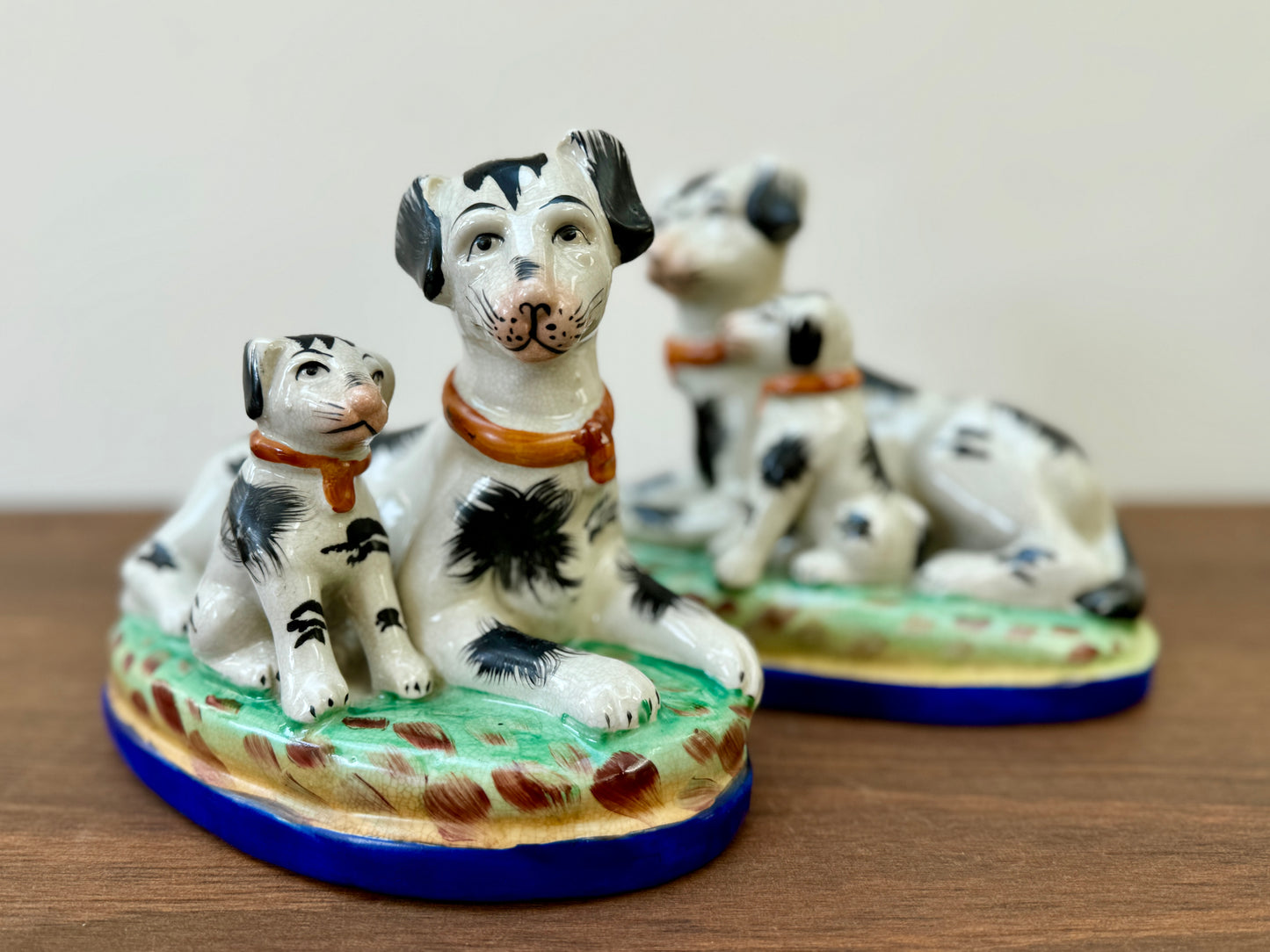 Rare Pair of Staffordshire Dogs with Puppies – Handpainted, Vintage Design