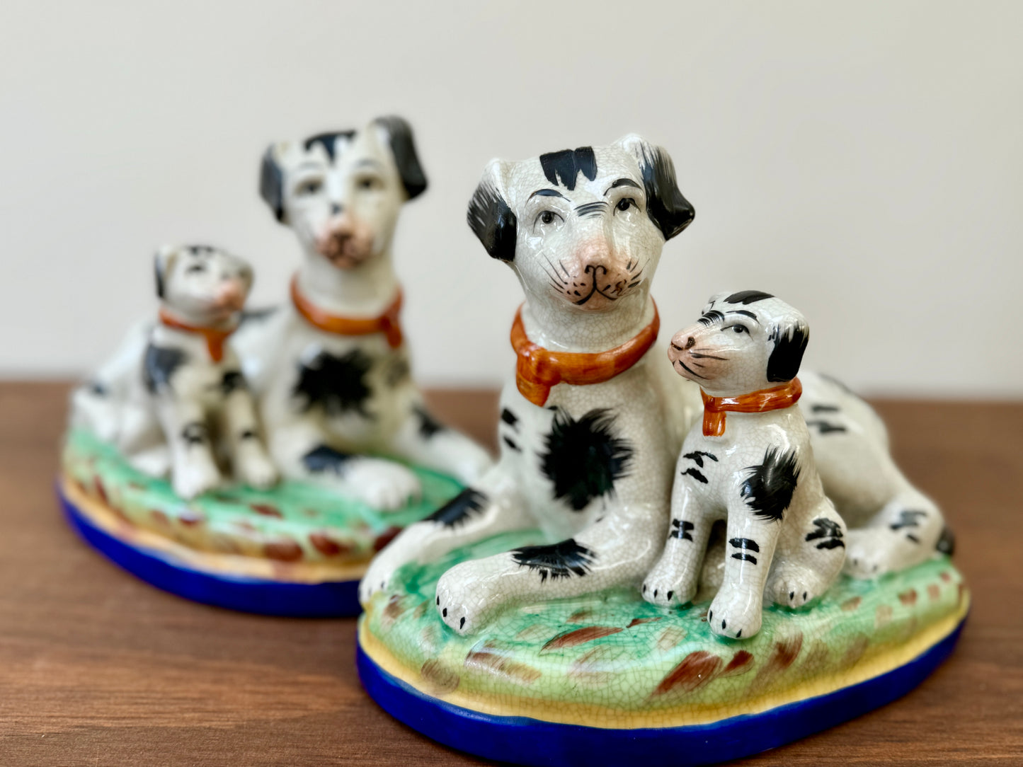 Rare Pair of Staffordshire Dogs with Puppies – Handpainted, Vintage Design