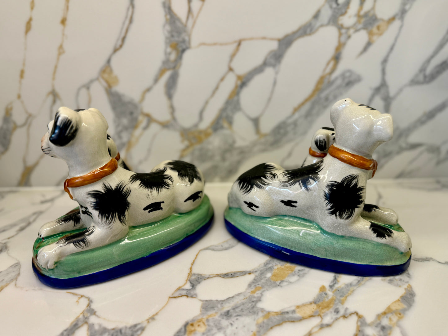 Rare Pair of Staffordshire Dogs with Puppies – Handpainted, Vintage Design