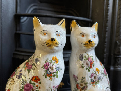 アンティーク、花柄スタッフォードシャーキャット（ペア）｜19世紀後期〜20世紀初期頃