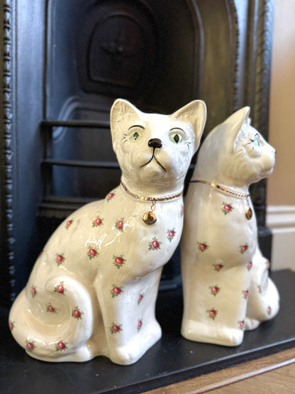 アーサー・ウッド社、スタッフォードシャーキャット（ペア）｜ローズ柄｜ミッドセンチュリー｜約29cm