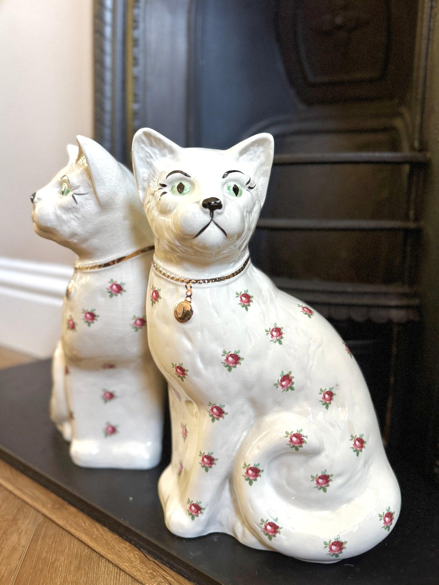 アーサー・ウッド社、スタッフォードシャーキャット（ペア）｜ローズ柄｜ミッドセンチュリー｜約29cm