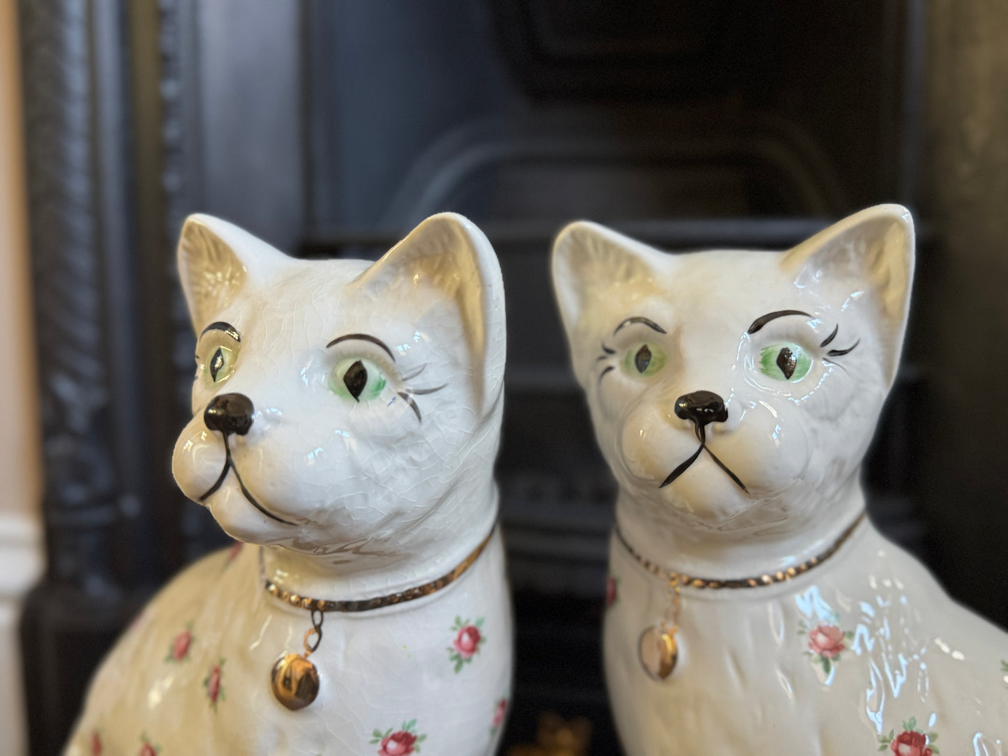 アーサー・ウッド社、スタッフォードシャーキャット（ペア）｜ローズ柄｜ミッドセンチュリー｜約29cm