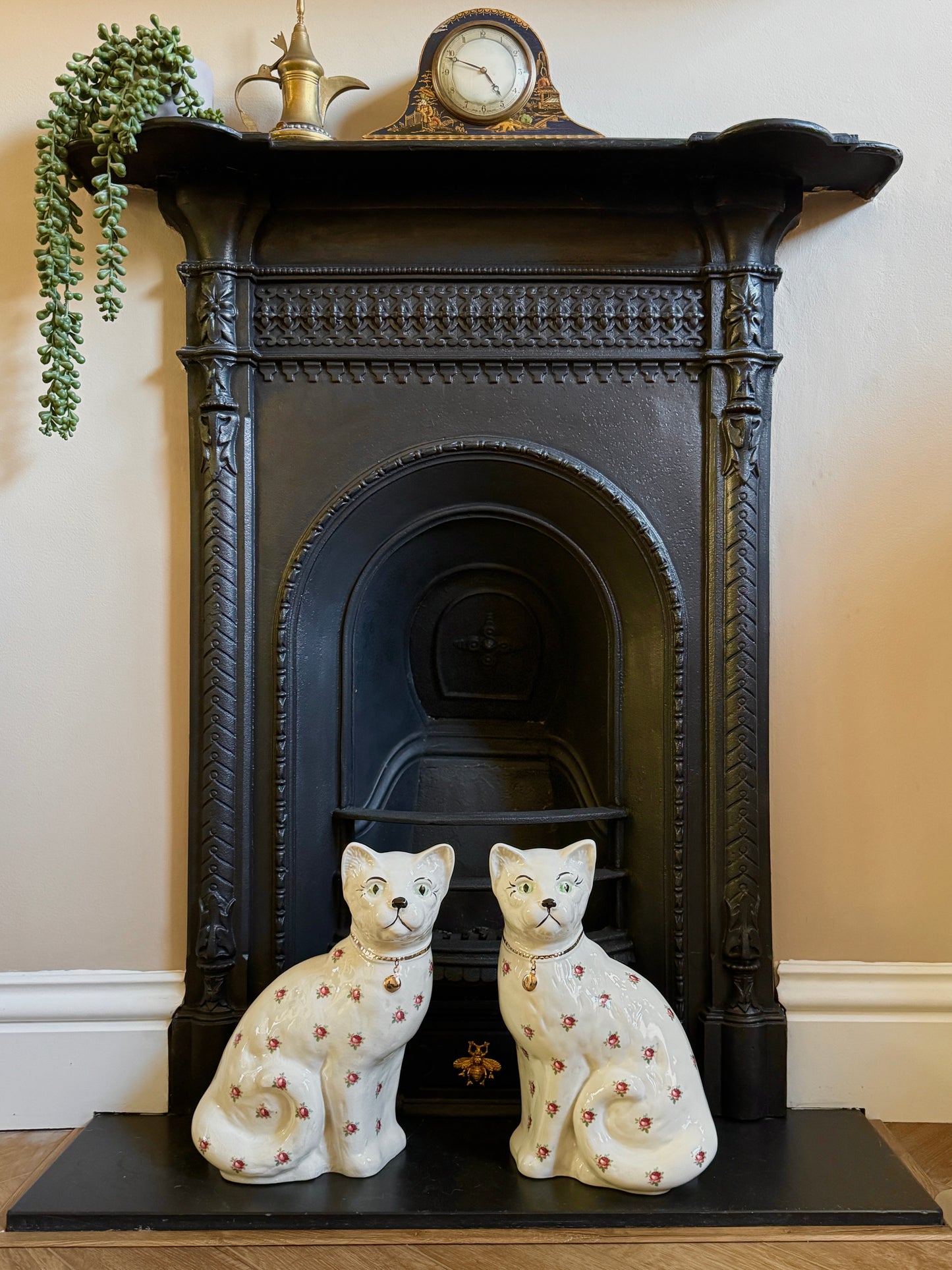 アーサー・ウッド社、スタッフォードシャーキャット（ペア）｜ローズ柄｜ミッドセンチュリー｜約29cm