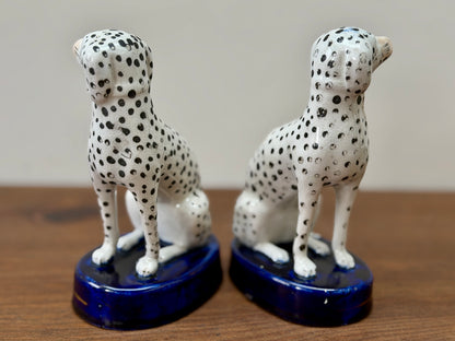 アンティーク、スタッフォードシャーのダルメシアン犬のペア｜1850年代頃