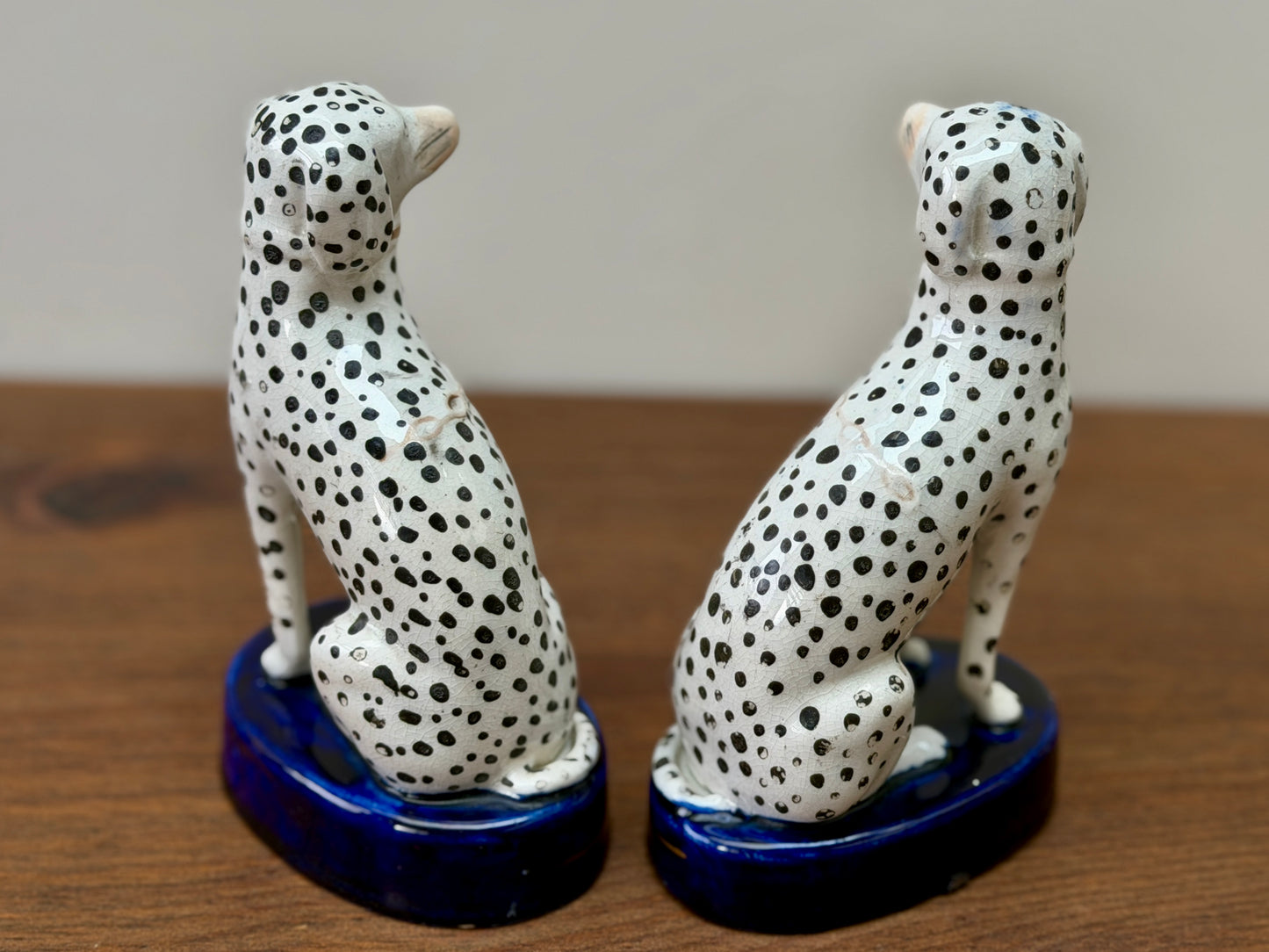 アンティーク、スタッフォードシャーのダルメシアン犬のペア｜1850年代頃