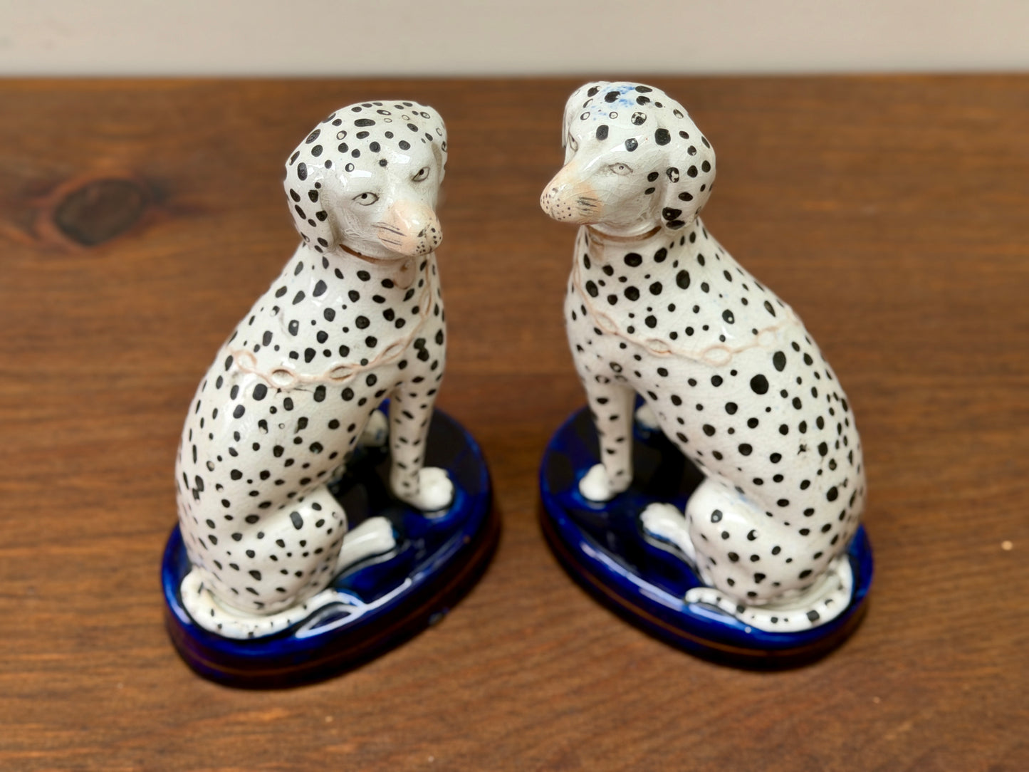 アンティーク、スタッフォードシャーのダルメシアン犬のペア｜1850年代頃