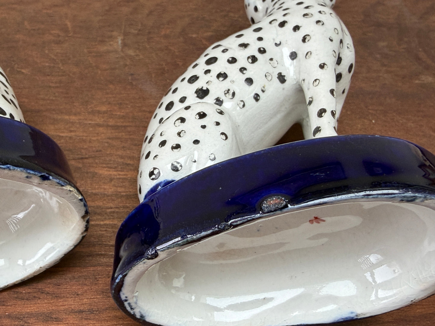 アンティーク、スタッフォードシャーのダルメシアン犬のペア｜1850年代頃