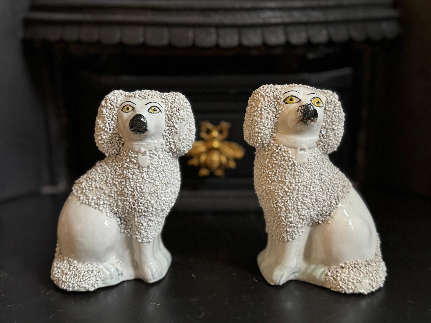 ヴィクトリア時代、スタッフォードシャードッグ・プードル（ペア）｜高さ約11cm