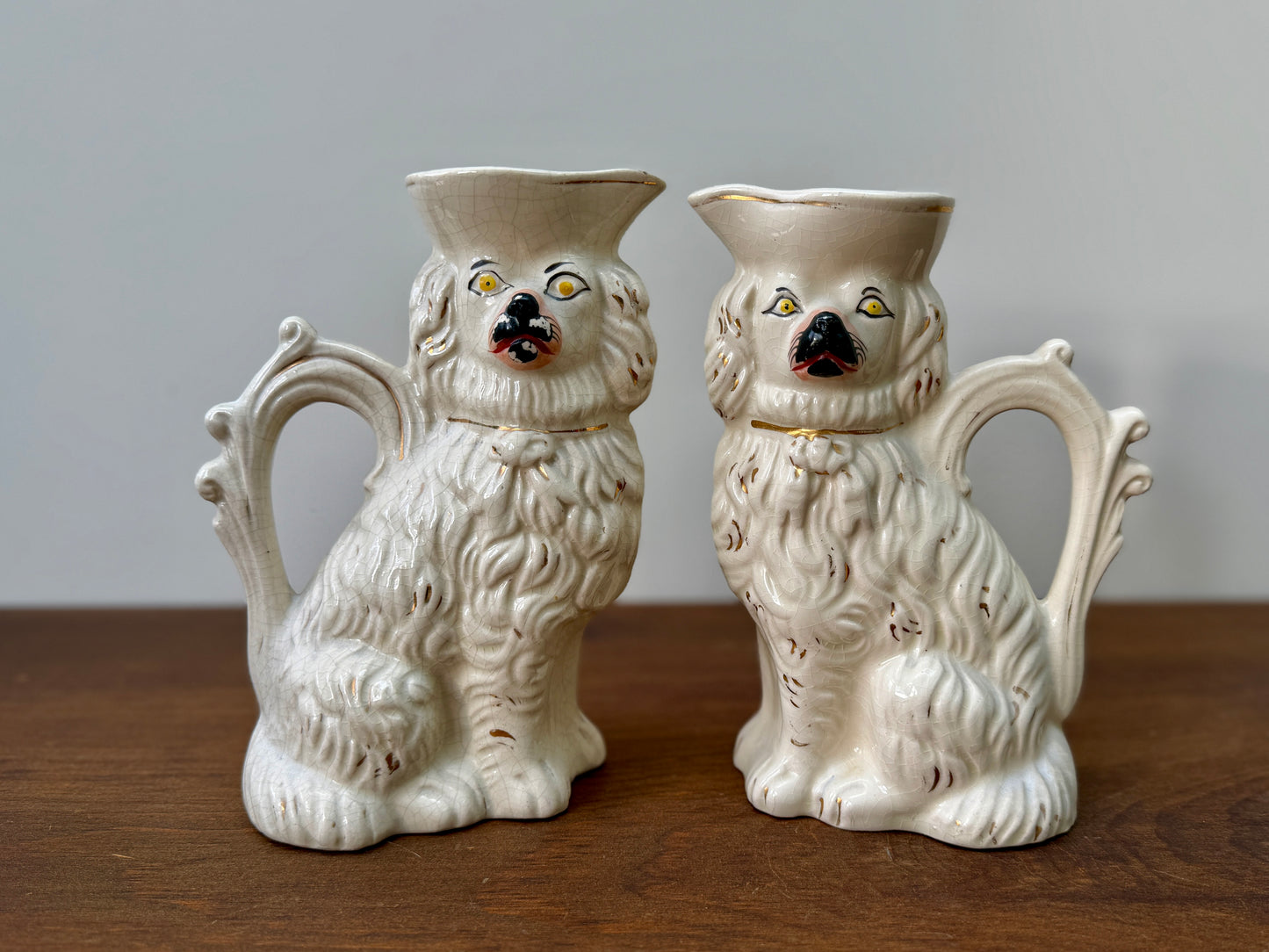 アンティーク、スタッフォードシャードッグ、スパニエルのジャグ（ペア）｜1850年頃