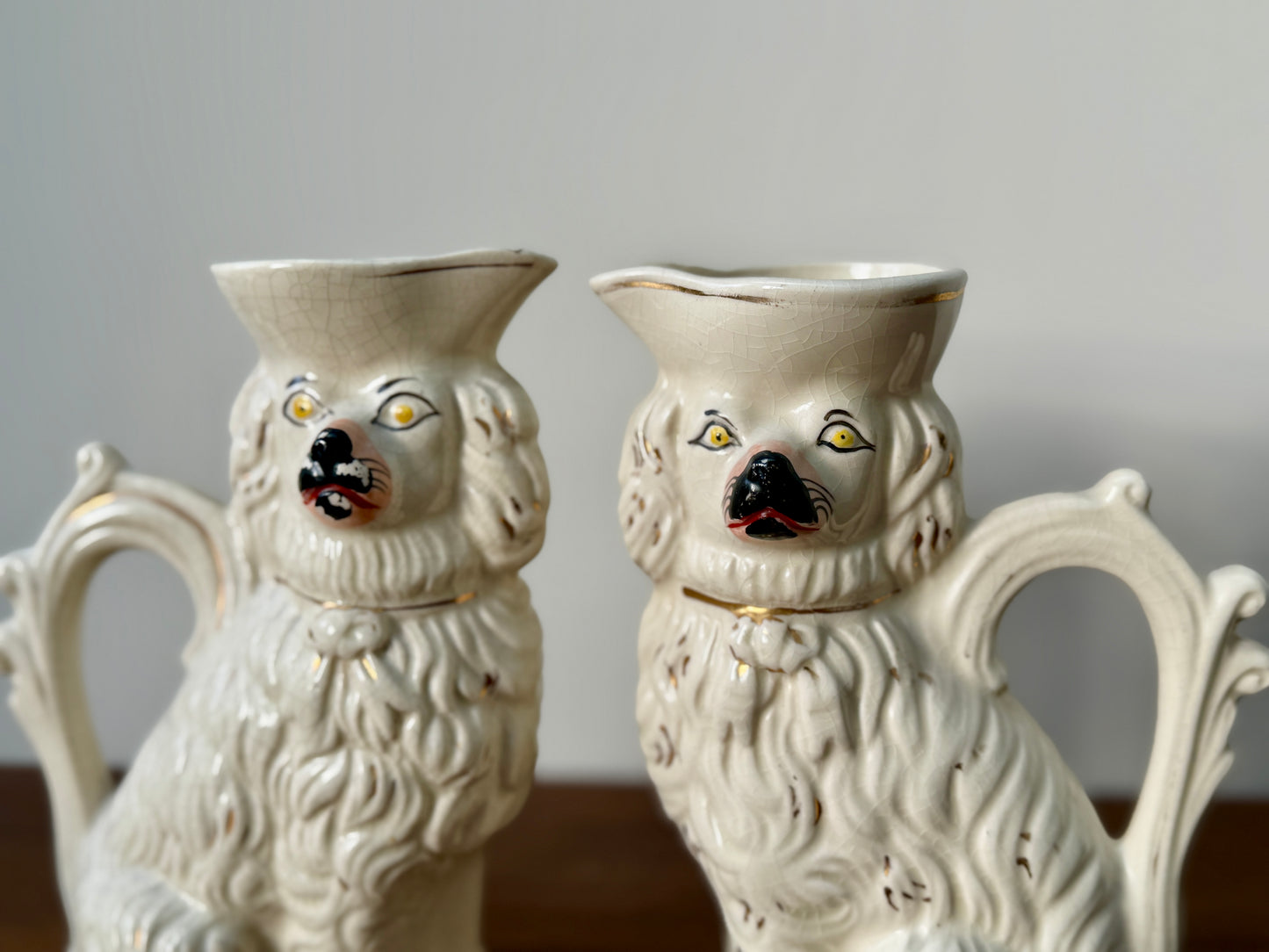 アンティーク、スタッフォードシャードッグ、スパニエルのジャグ（ペア）｜1850年頃