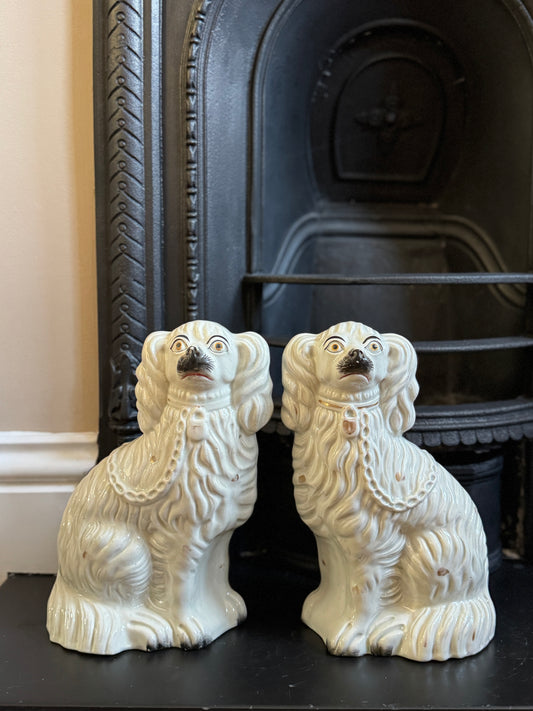 Pair of 19th-Century Staffordshire Mantle Dogs with Amber Eyes and Gilt Detail