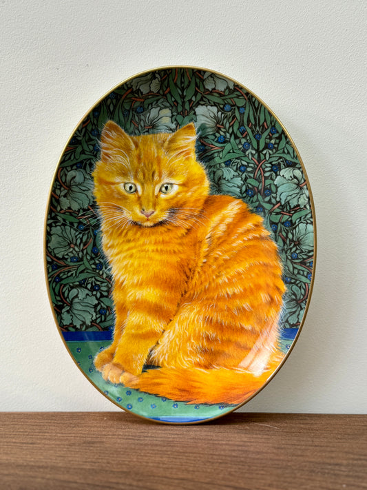 Royal Worcester Oval Wall Plate - ‘Ivory Cats, Dandelion on William Morris’, 2002-Plate-Royal Worcester-My Happy London Home