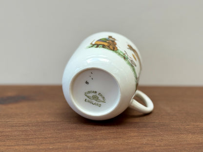 タスカン・チャイナ社、ナーサリーライム「ヘイ・ディドル・ディドル」柄のアンティーク・カップ＆ソーサー｜c.1910年代