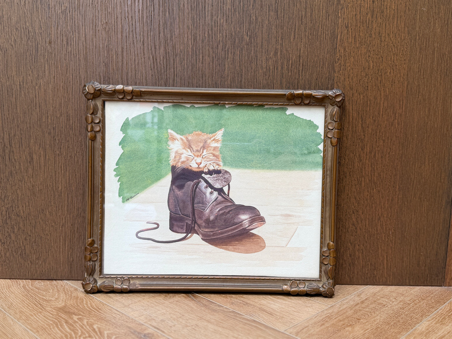 ヴィンテージ 猫のオリジナル水彩画 ブーツで眠る子猫｜額入り