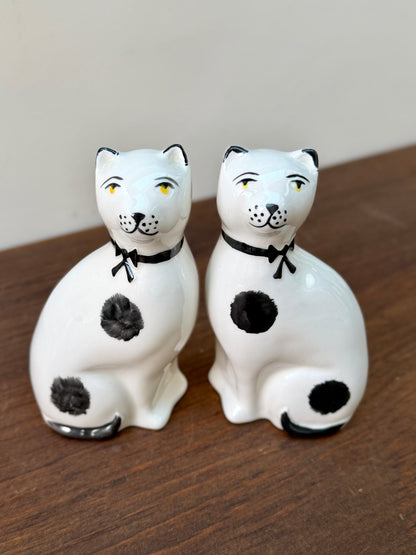 アーサー・ウッド社、ミッドセンチュリーのスタッフォードシャーキャット（ペア）