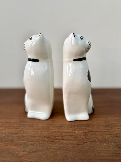 アーサー・ウッド社、ミッドセンチュリーのスタッフォードシャーキャット（ペア）