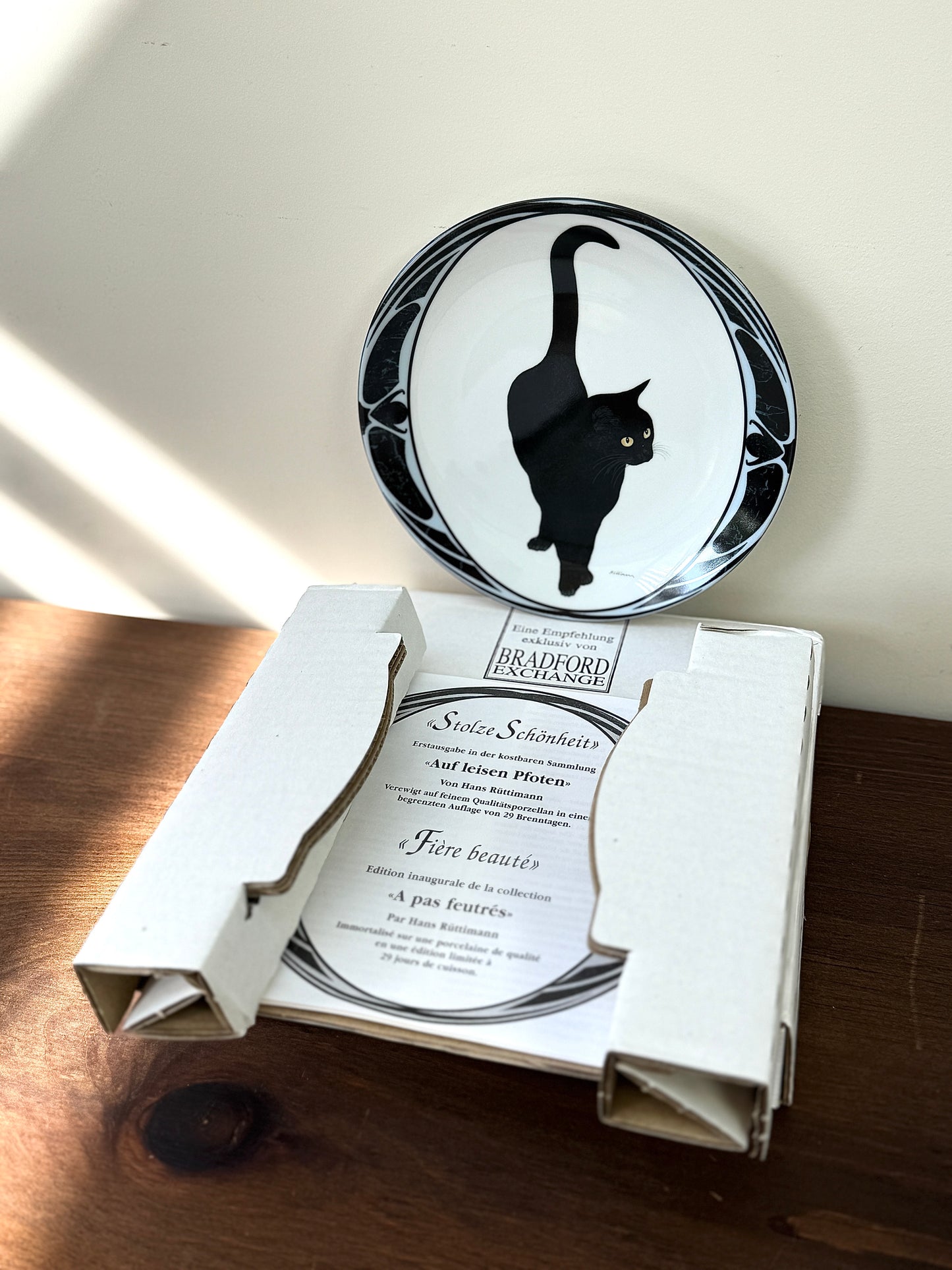 Vintage Wall Plate – Black Cat ‘Proud Beauty’ from the On Quiet Paws Series by Hans Ruttimann | 1994