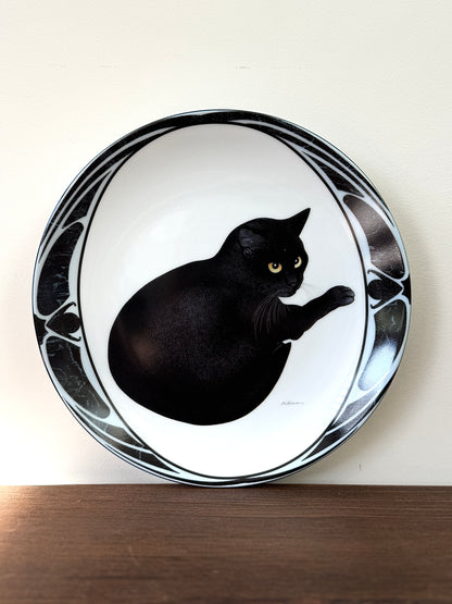 Vintage Wall Plate – Black Cat ‘With Pricked-Up Ears’ from the On Quiet Paws Series by Hans Ruttimann | 1995