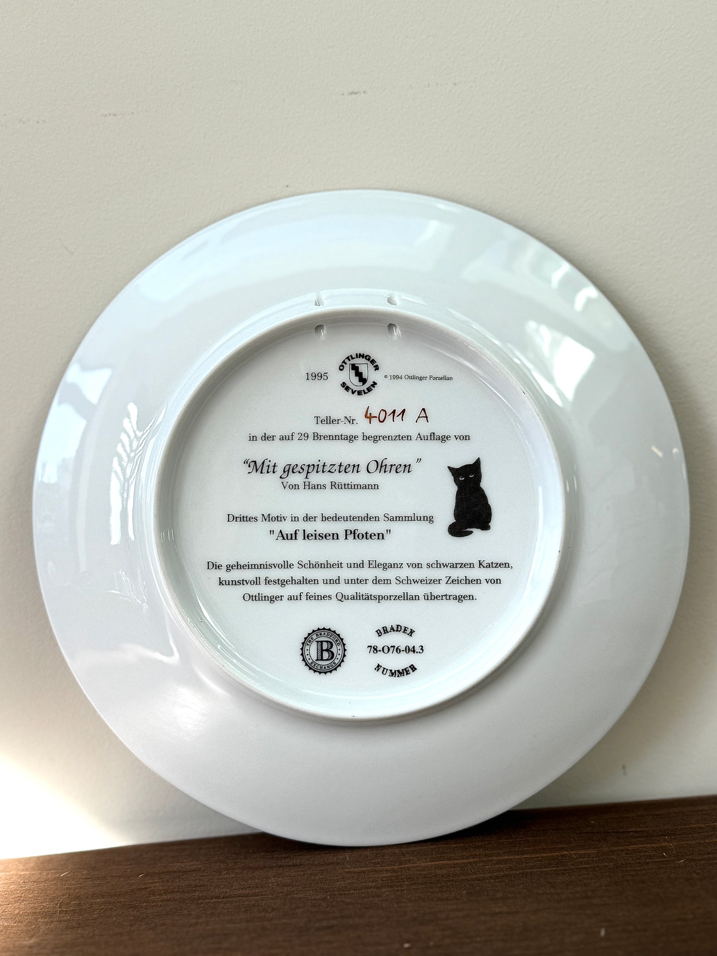 Vintage Wall Plate – Black Cat ‘With Pricked-Up Ears’ from the On Quiet Paws Series by Hans Ruttimann | 1995