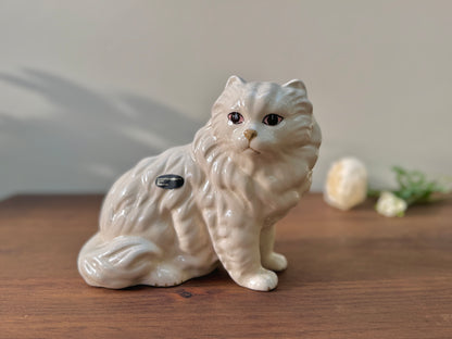 Vintage White Persian Cat Figurine by Coopercraft, Summerbank Pottery | c.1970