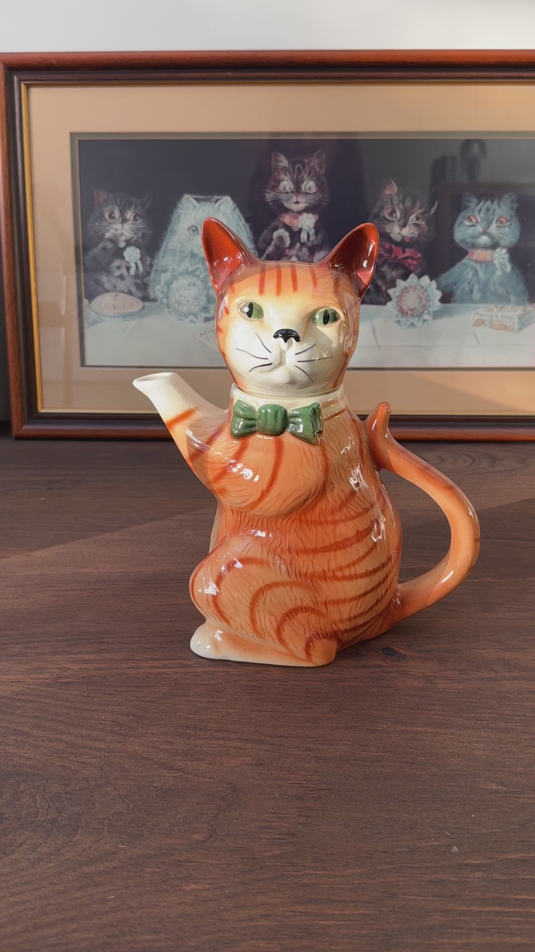 猫のティーポット